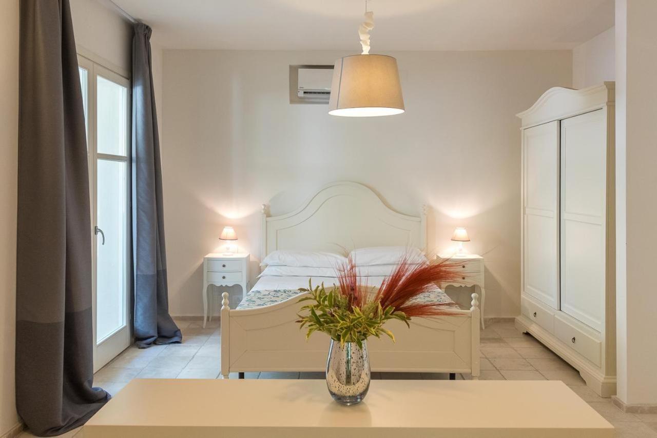 Hotel Baia Dei Faraglioni Mattinata Esterno foto